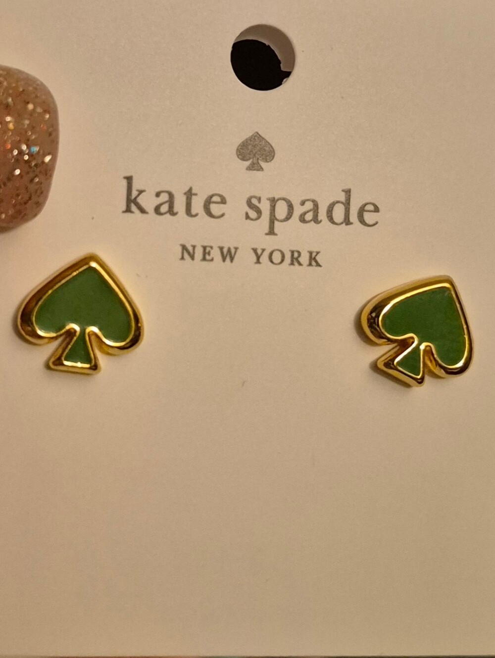 KATE SPADE 💚 Green Everyday Spade ♠️ Gold STUD Earrings 🍾 $49 R 🎁 NWT GIFT